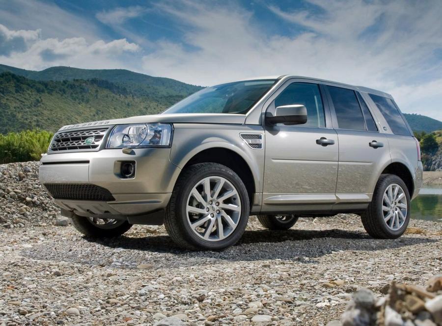  Land Rover Freelander 2 HSE SD4 2011 года  (фото 3 из 17)